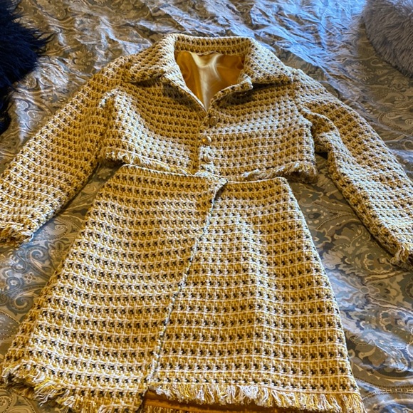 SHEIN Other - EUC tweed suit set fully lined